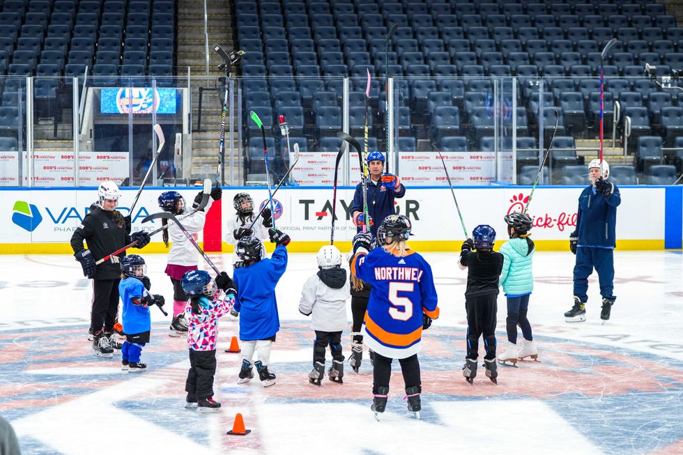 Islanders Girls Hockey Weekend