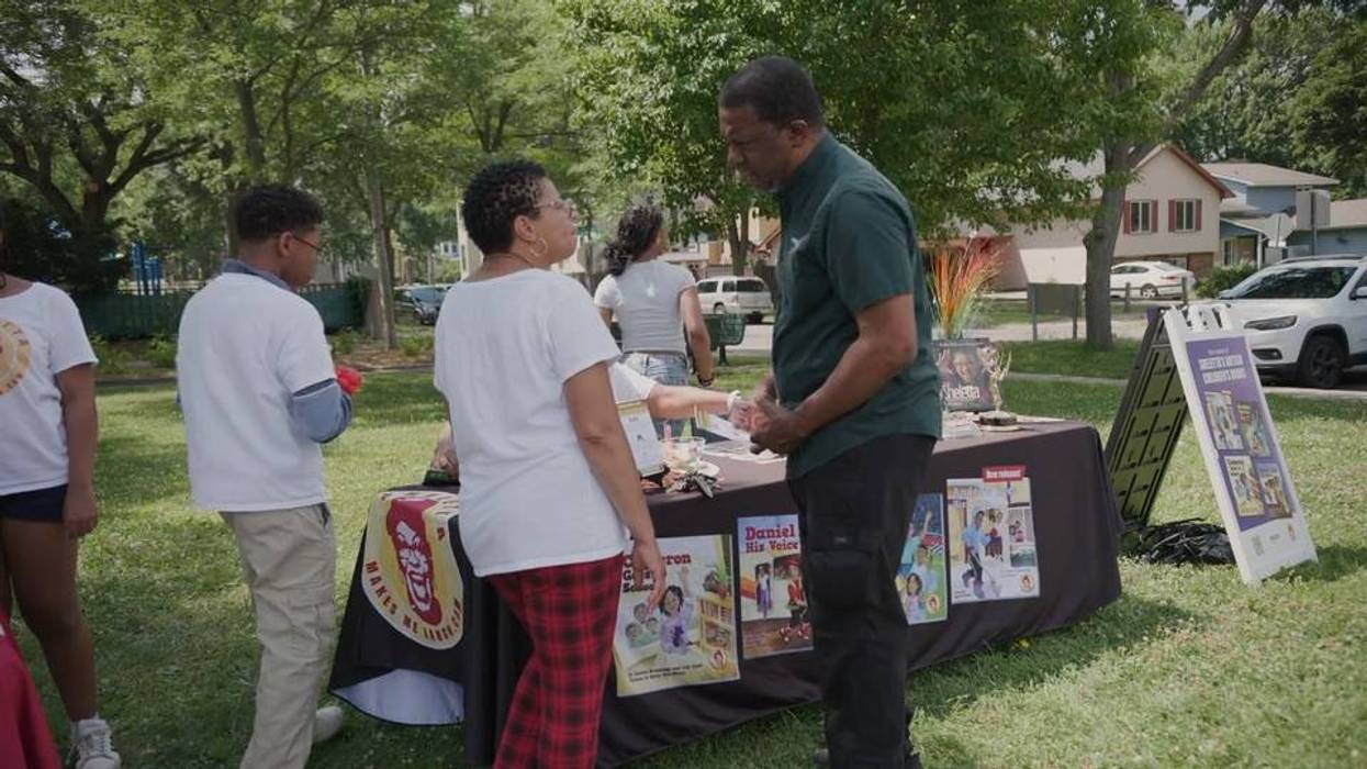 It was the dads leading the charge at lock giveaway in St. Paul for parents of autistic children