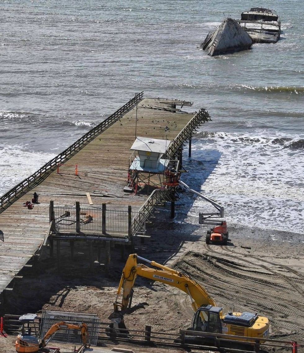 It will take six weeks for crews to demo the pier, which stretches out into the water off the coast of Aptos.