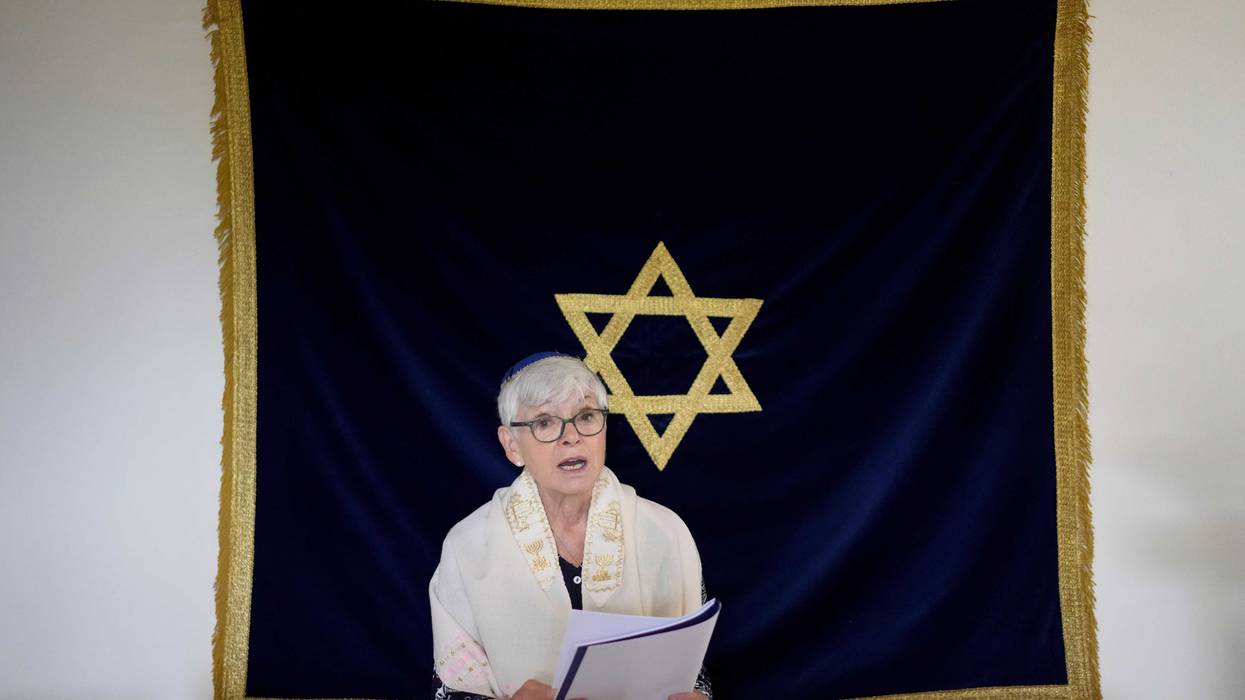 Italy Rabbi Reviving Roots