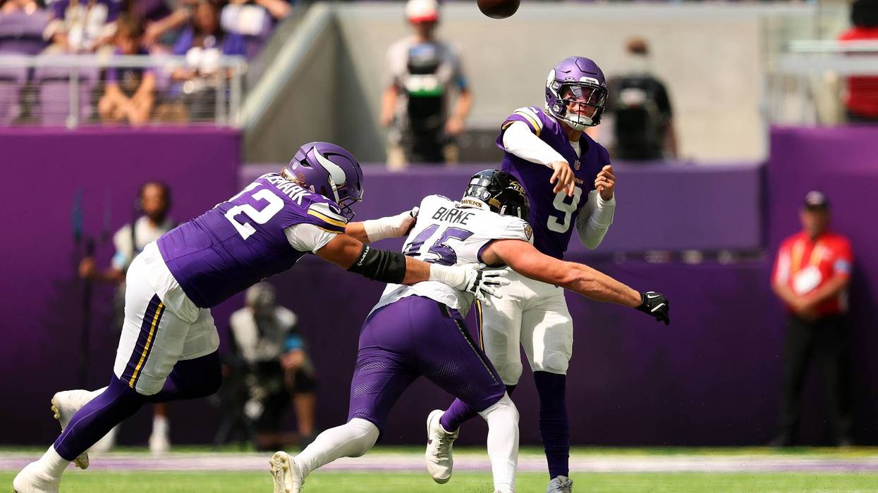 J.J. McCarthy's misfires at QB stand out for the Vikings in loss to Ravens Saturday