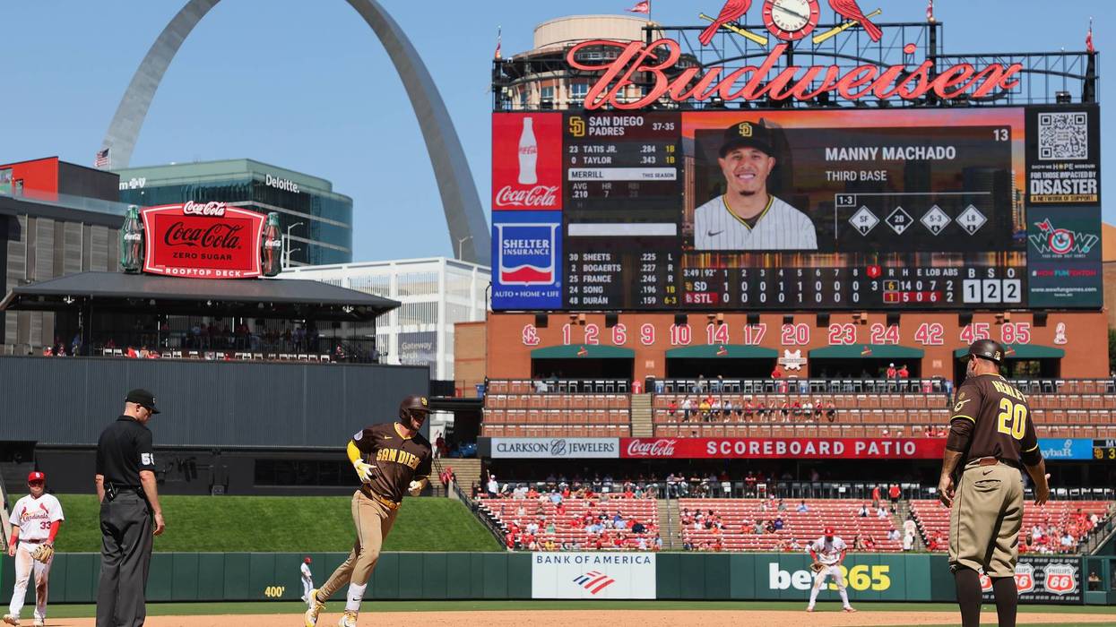 Padres avoid sweep with 6-1 win over Cardinals