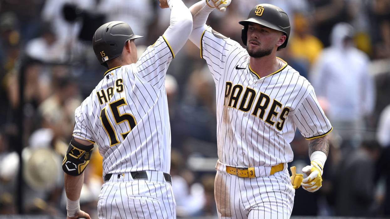Merrill powers the Padres to sweep of Nationals
