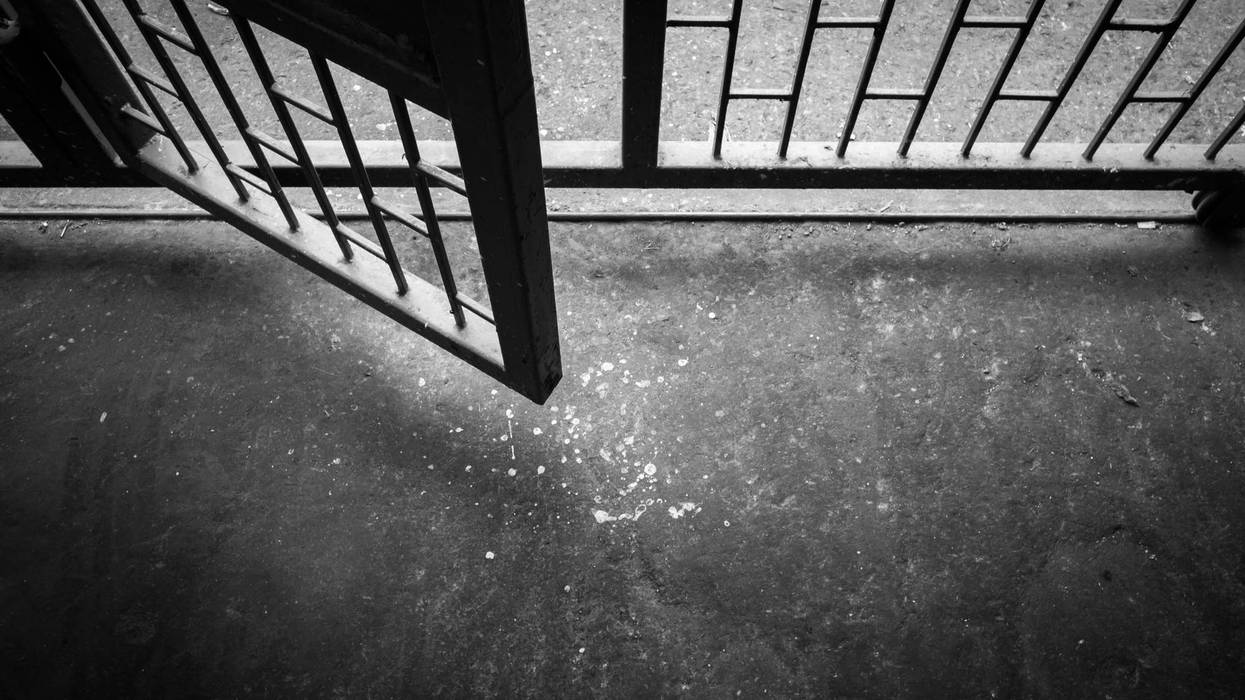 Jail Plot
