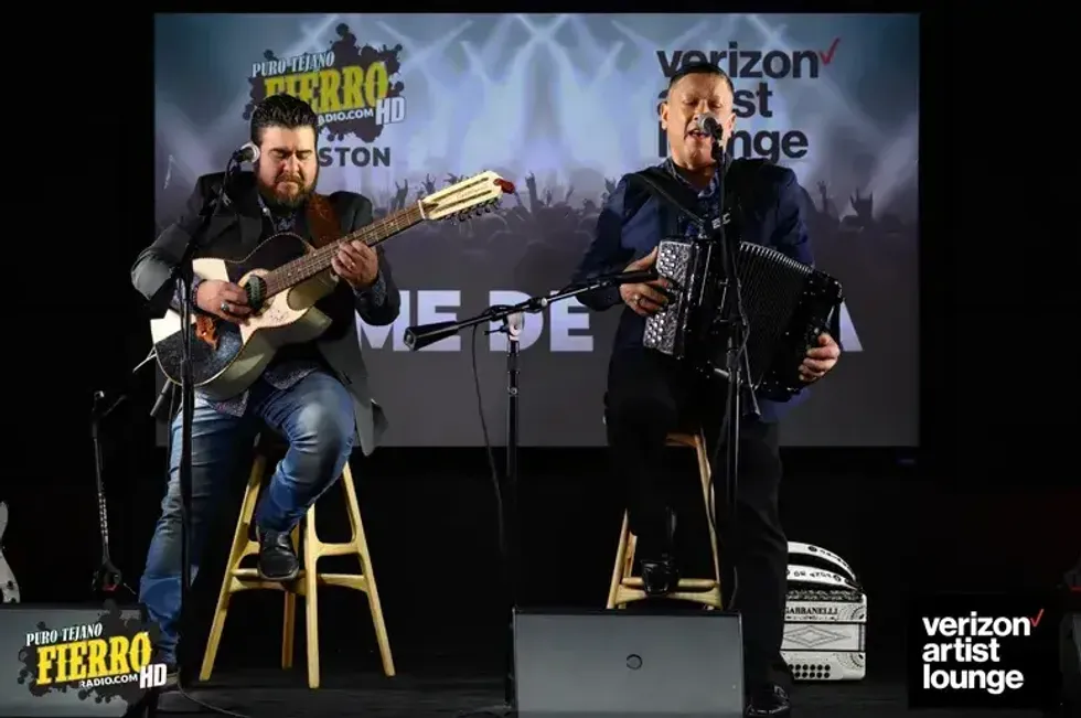 Jaime De Anda Performance