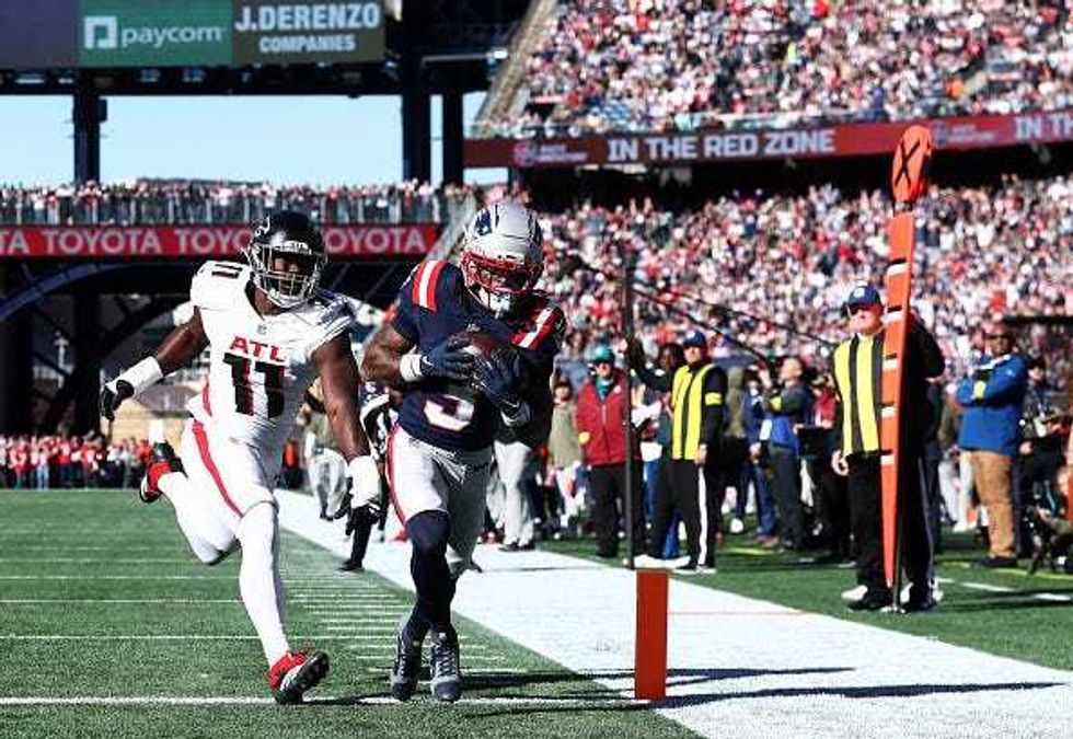 Jalon Walker and DeMario Douglas