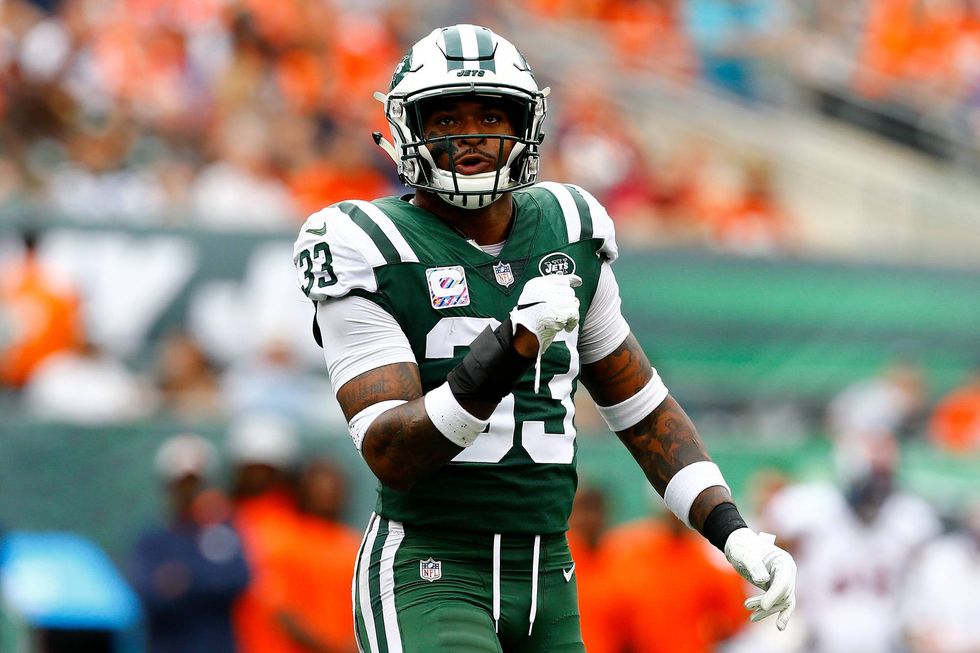 Vikings sign veteran Jamal Adams to bolster their depth on defense, sign lineman Brian O'Neill to new deal