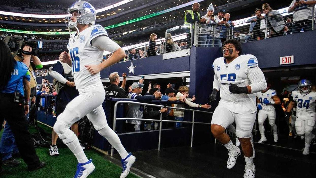 Jared Goff, Penei Sewell