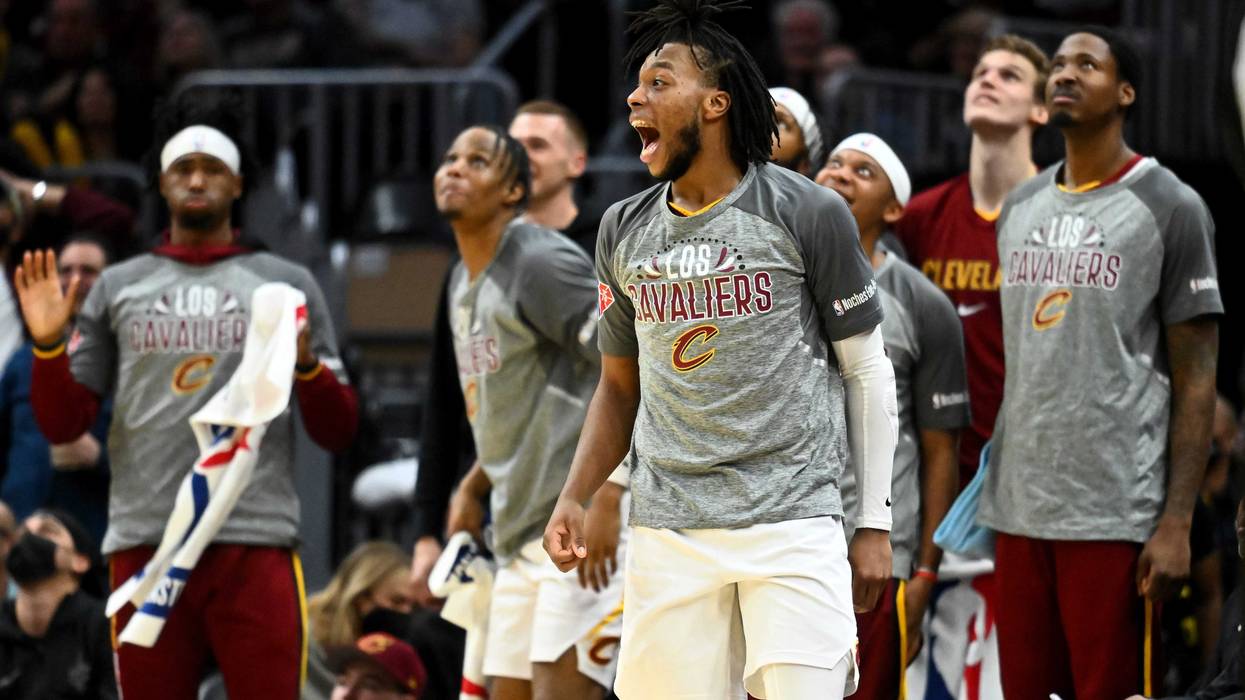 Jason Miller / Stringer