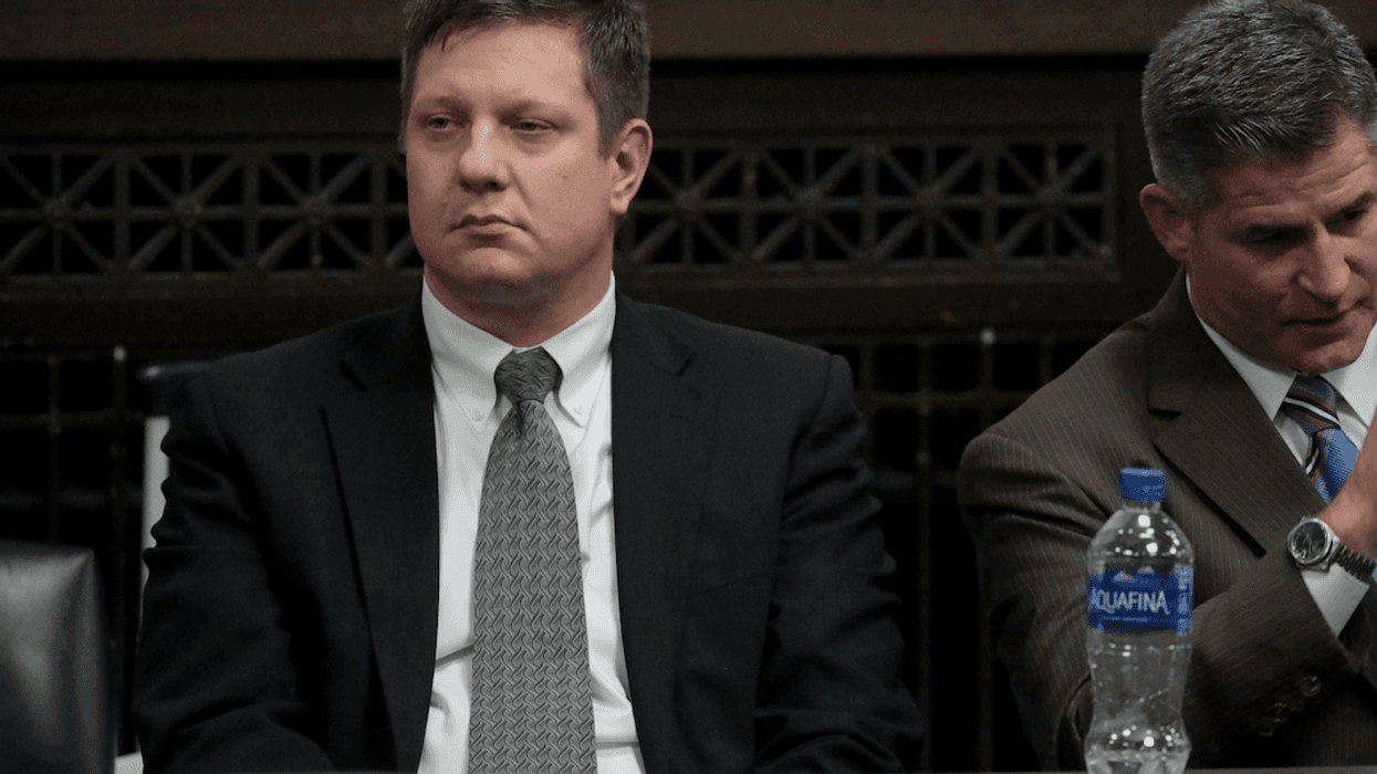 Jason Van Dyke in suit, in court