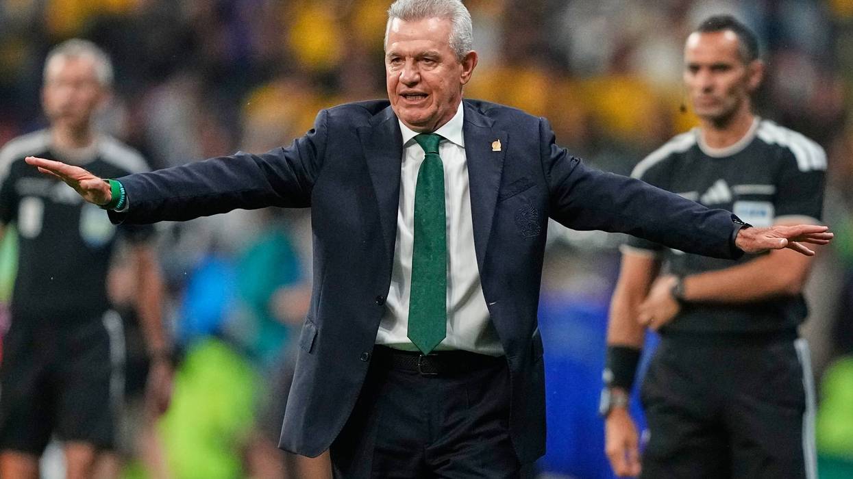 JAVIER AGUIRRE