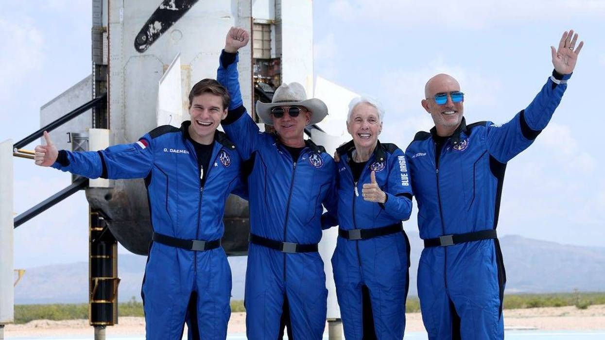 Jeff Bezos And The Crew Of Blue Origin