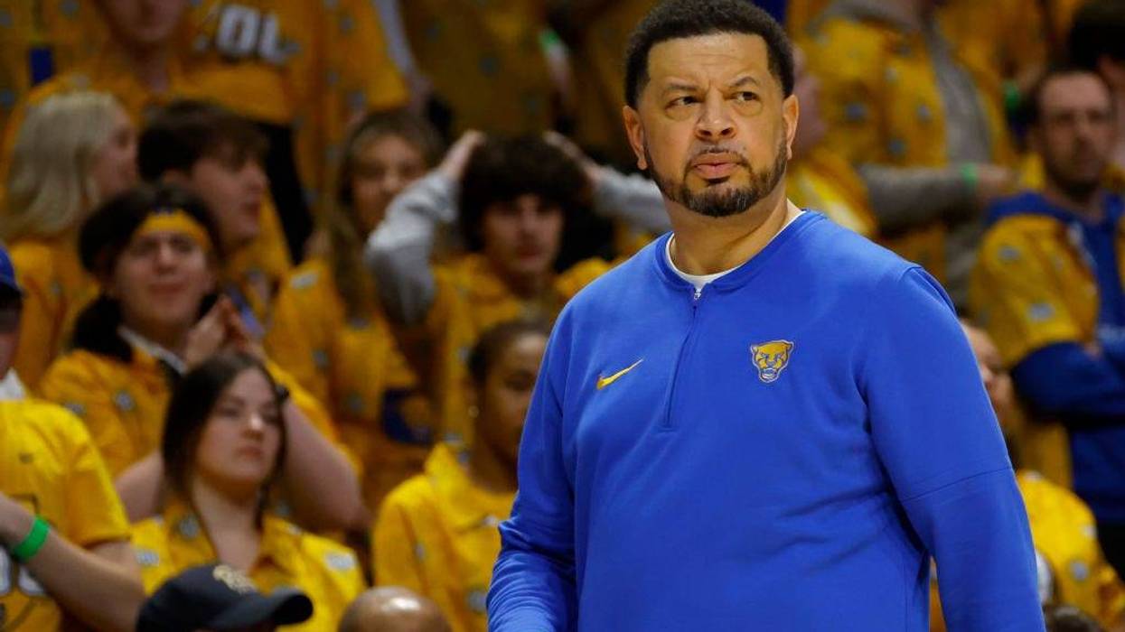 Jeff Capel look on sidelines