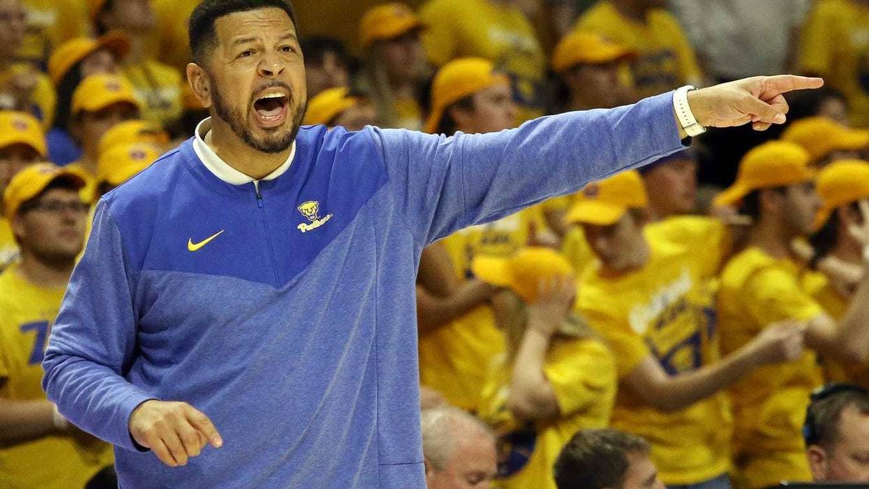 Jeff Capel pointing during win over Tennessee-Martin