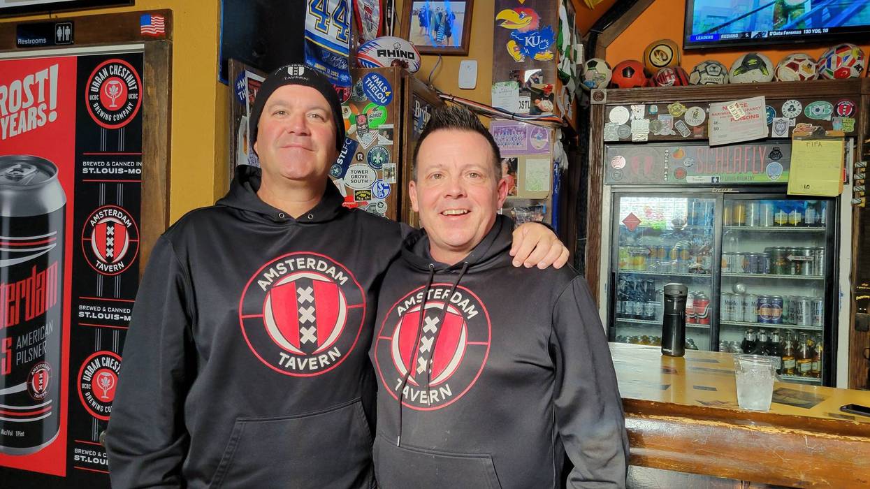 Jeff Lyle, Billy Holley of Amsterdam Tavern