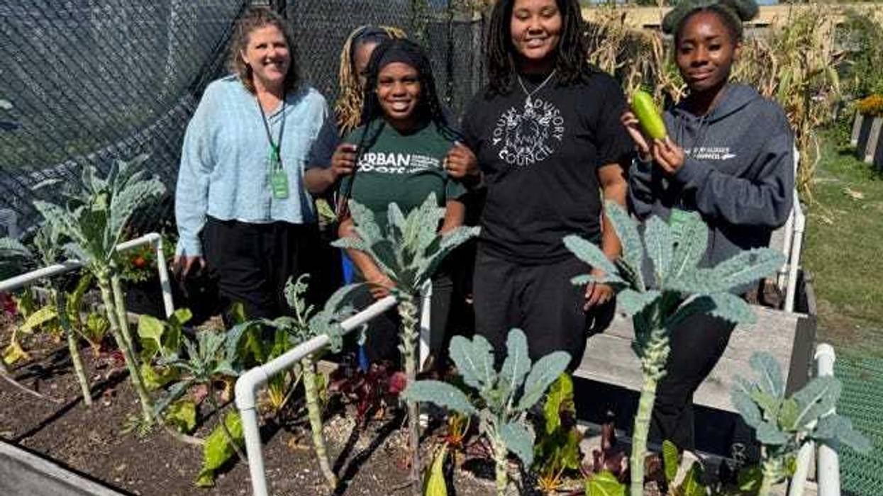 Jen Van Valkenberg (left) and Urban roots participants