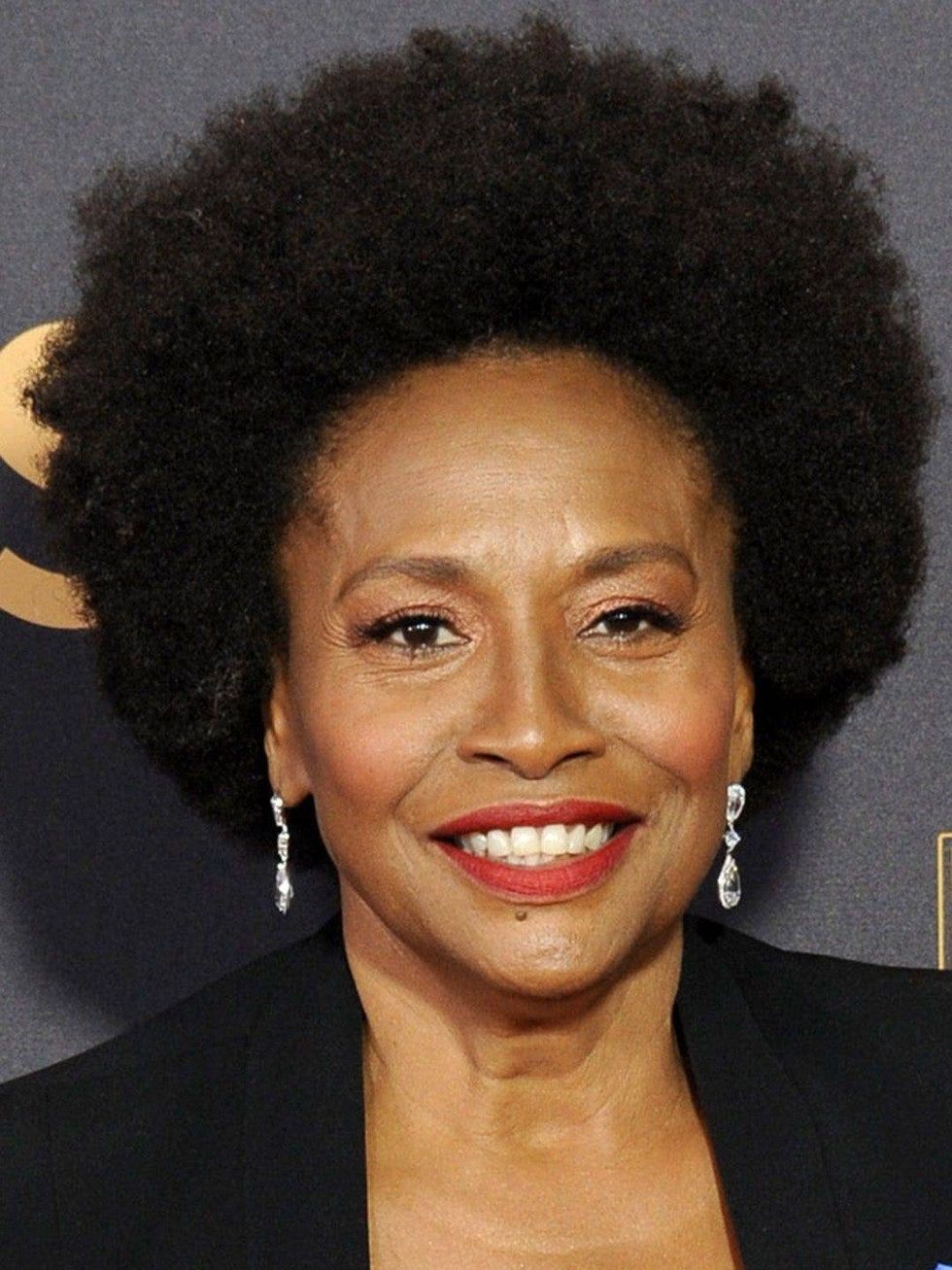 Jenifer Lewis