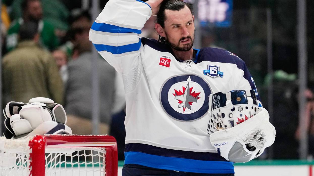 Jets Devils Hellebuyck Trade Hockey