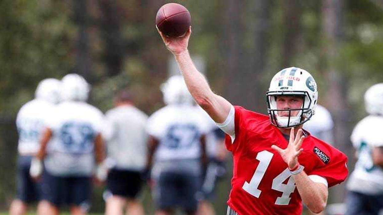 Jets quarterback Sam Darnold throws the ball during New York Jets rookie minicamp on May 4, 2018, at Atlantic Health Training Center in Florham Park, New Jersey.