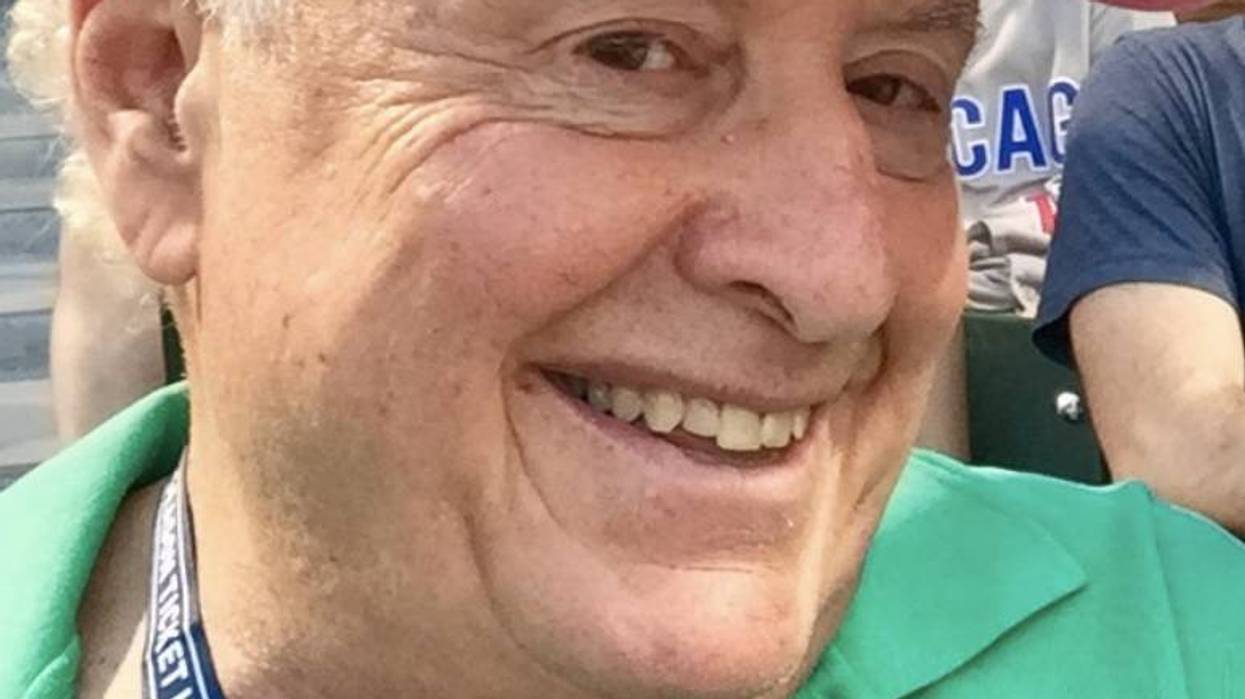 Cubs super fan "The Pink Hat Guy" dies at 81