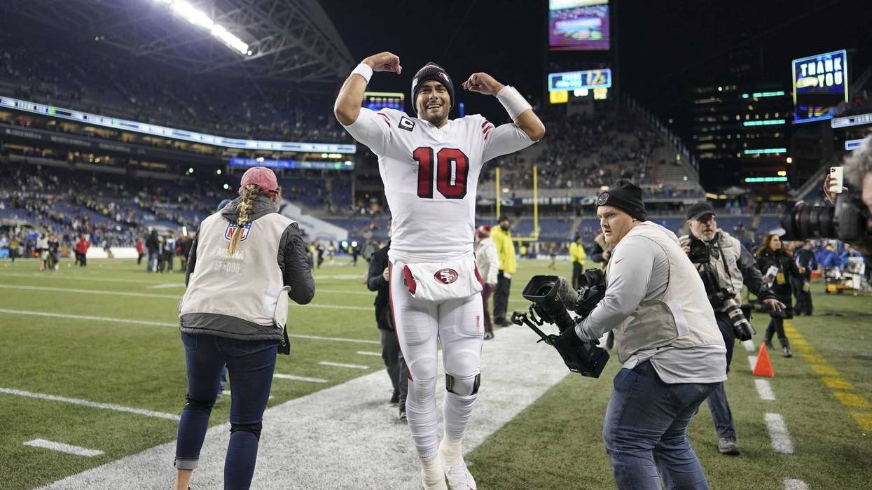 Jimmy Garoppolo celebrates 49ers' NFC West clinching win