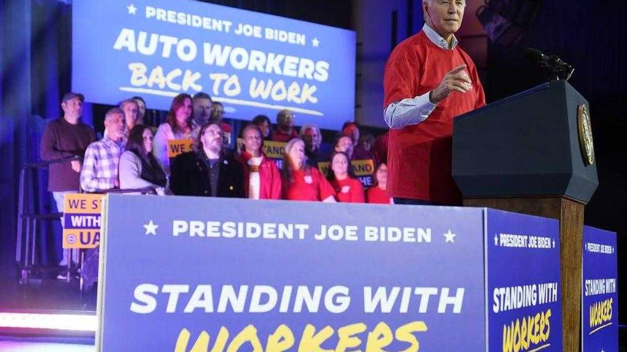 Joe Biden with UAW members in Illinois