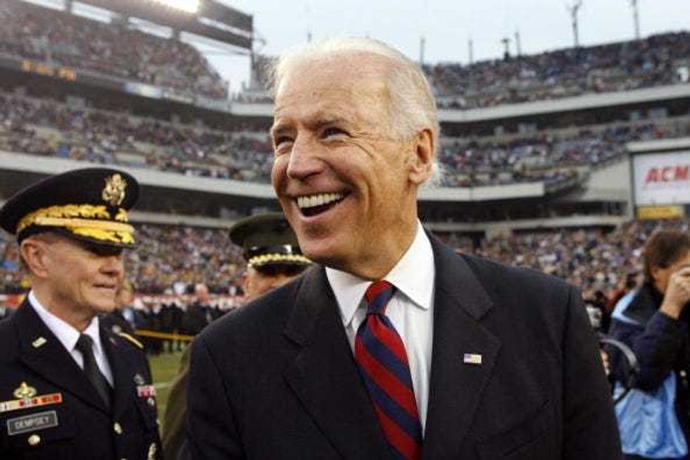 Biden claims he quit college football for girlfriend, but was that another gaffe?