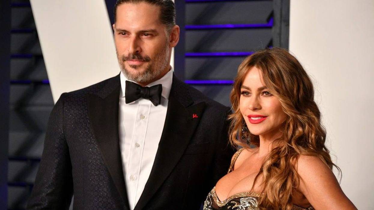 Joe Manganiello (L) and Sofia Vergara attends the 2019 Vanity Fair Oscar