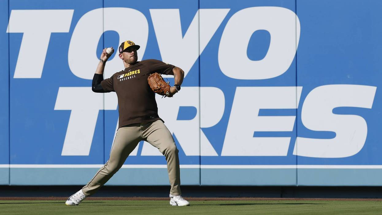 Joe Musgrove #44 of the San Diego Padres throws before the game between the San Diego Padres and the Los Angeles Dodgers at Dodger Stadium on August 15, 2025 in Los Angeles, California