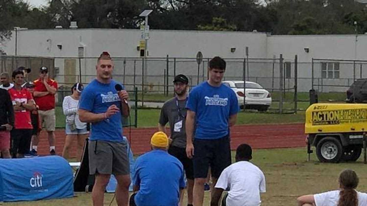 Joey Bosa, Daniels Jones Do Some Teaching