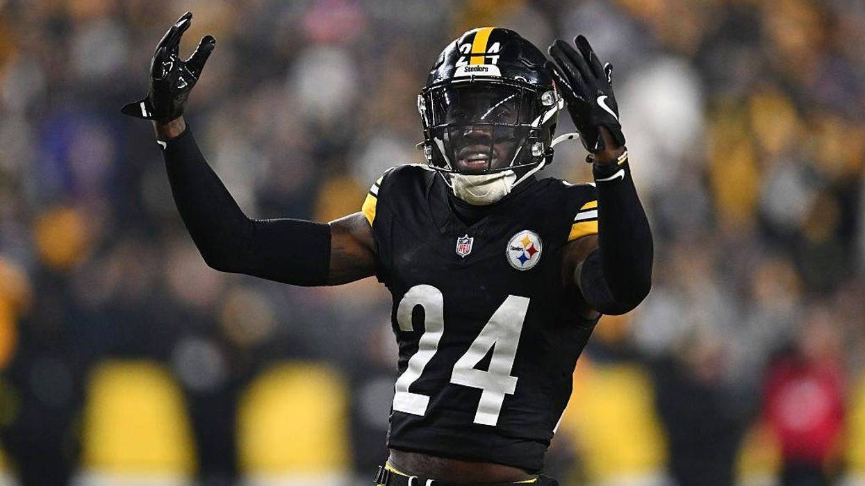 Joey Porter Junior celebrating