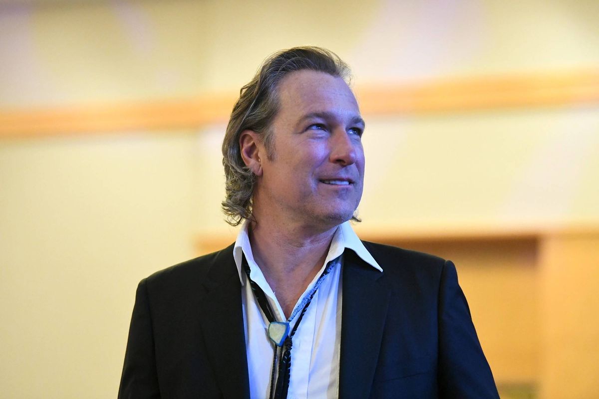 John Corbett