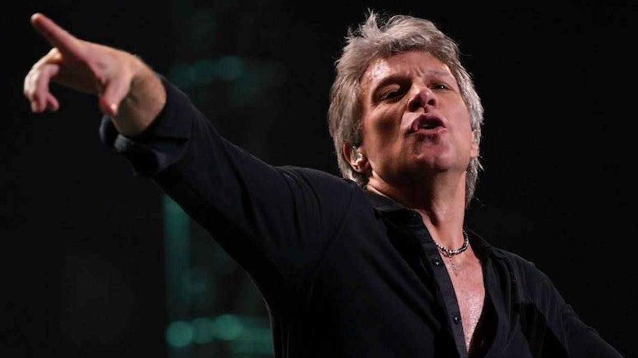 Jon Bon Jovi, Concert, Pointing, BB&T Center, Sunrise, FL, 2017
