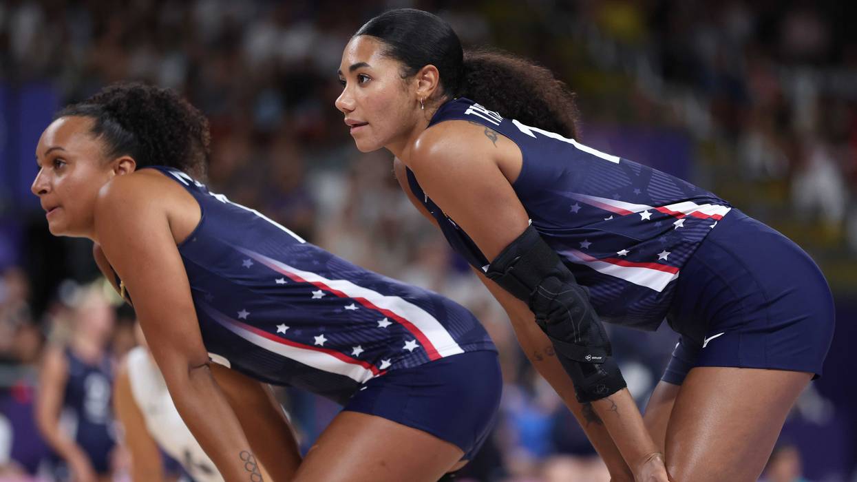 Jordan Thompson (front) of Team United States looks on during the Women's Preliminary Round - Pool A match between the United States and China on day three of the Olympic Games Paris 2024 at Paris Arena on July 29, 2024 in Paris, France.