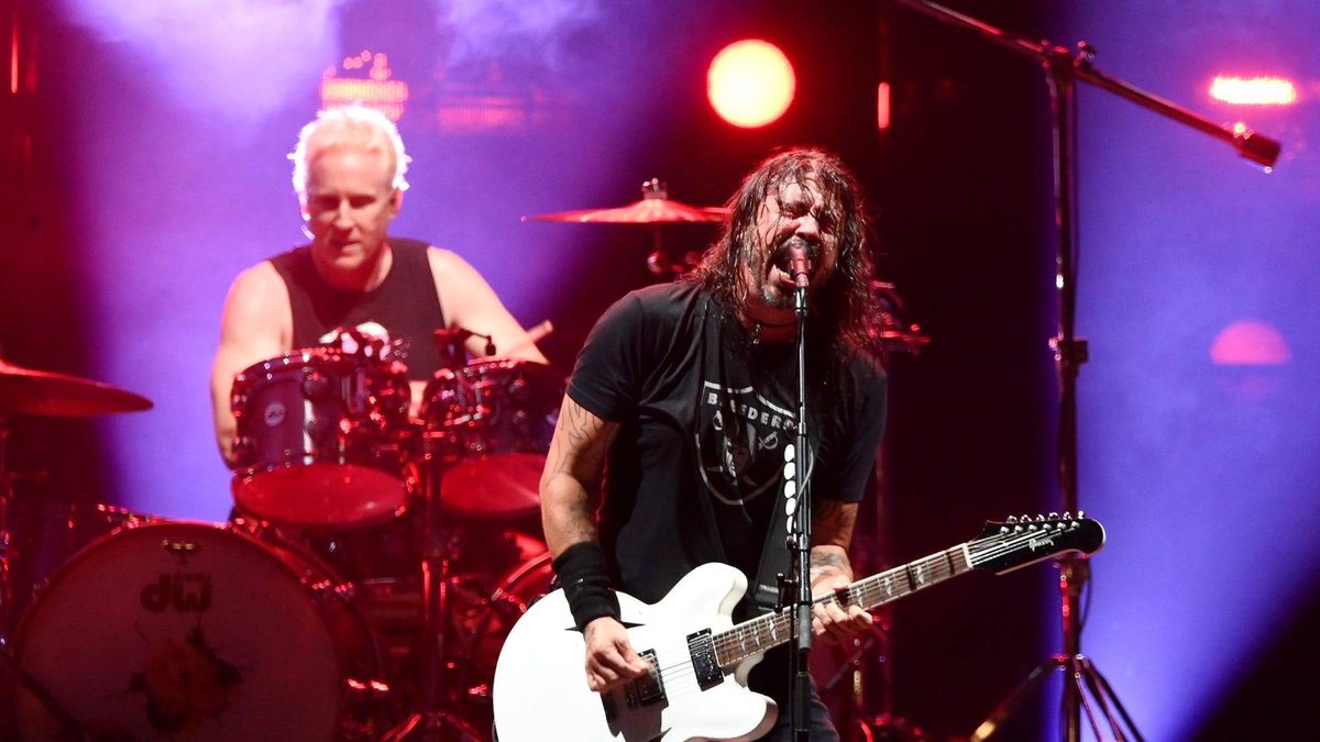 Josh Freese and Dave Grohl of Foo Fighters