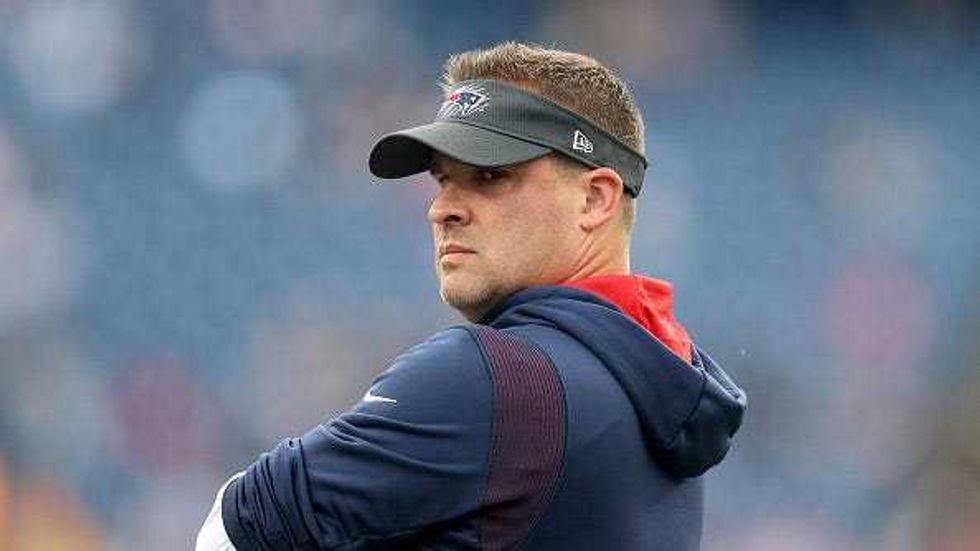 Josh McDaniels before a Patriots game.