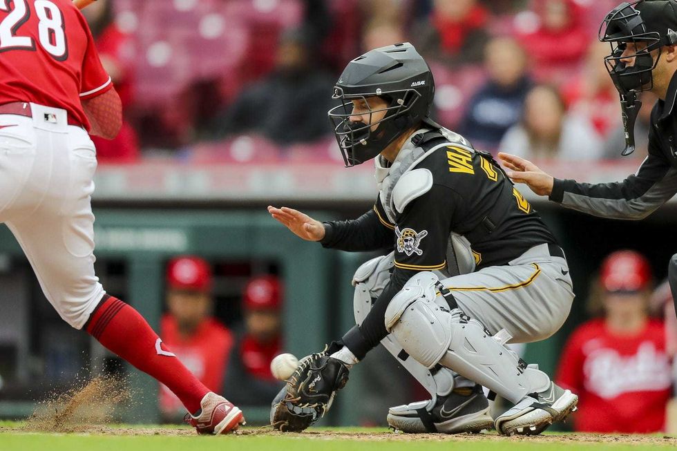 Josh VanMeter catching