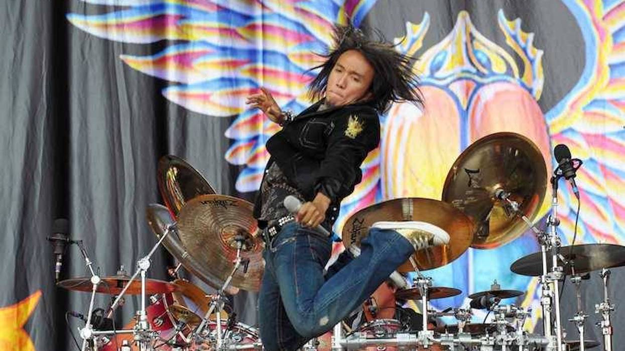 Journey, Arnel Pineda, Jumping, Concert, Download Festival, 2009