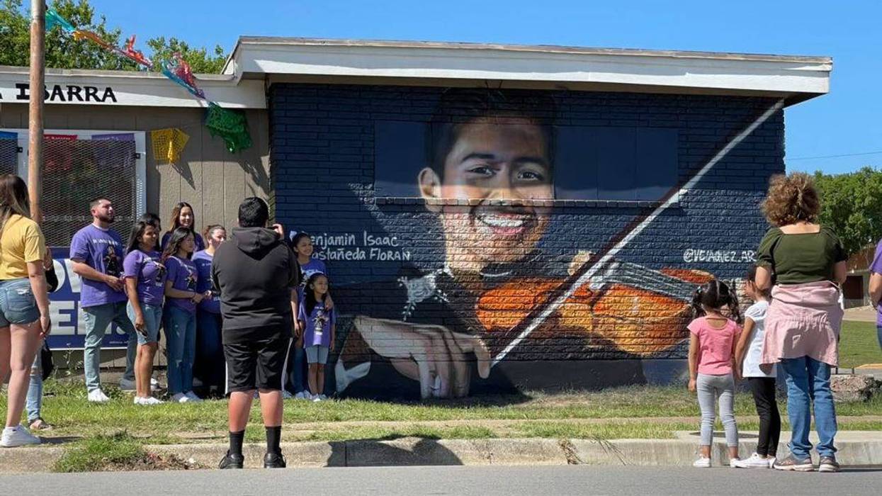 Juan Velasquez murals