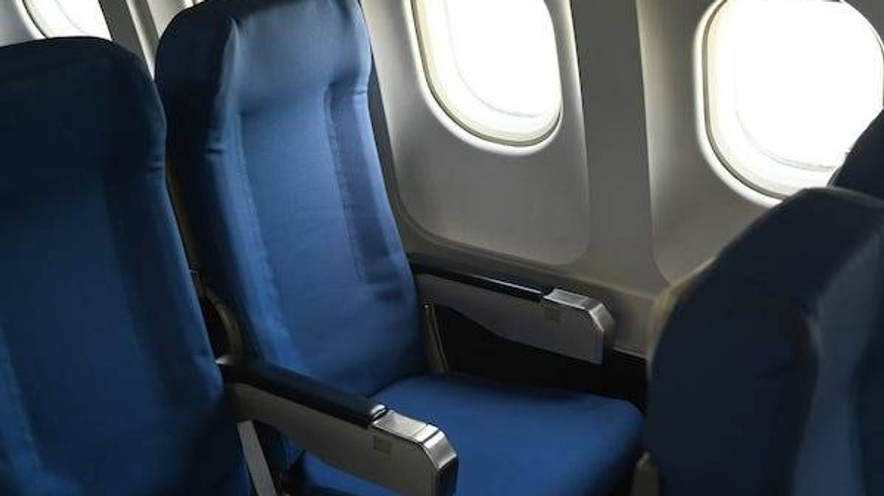 Judge allows United Airlines 'window seat' lawsuit to proceed