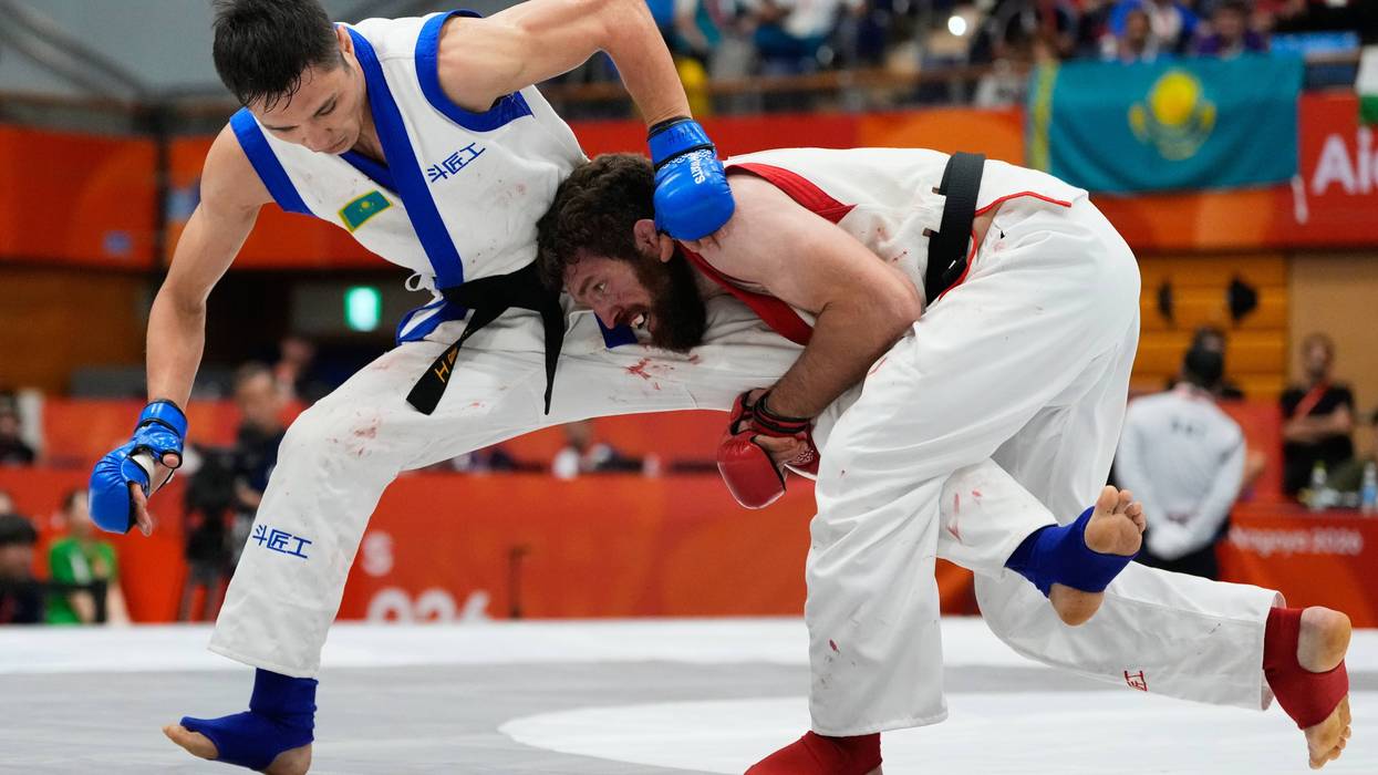 JUEGOS ASIÁTICOS-ARTES MARCIALES MIXTAS