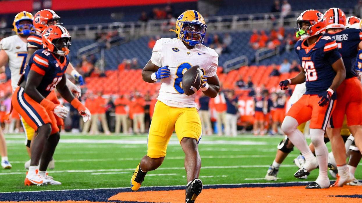 Juelz Goff scoring vs Syracuse