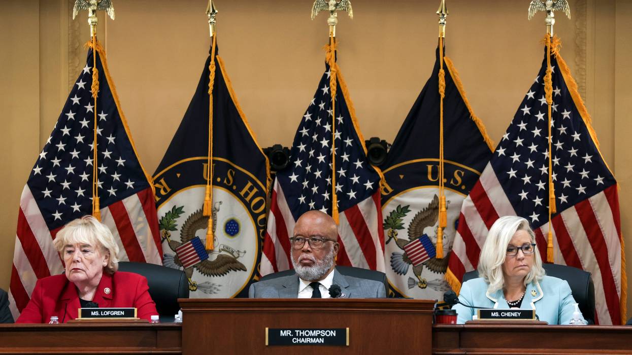JUNE 13: (L-R) U.S. Rep. Zoe Lofgren (D-CA) (L), Rep. Bennie Thompson (D-MS), Chairman of the Select Committee to Investigate the January 6th Attack on the U.S. Capitol, and Vice Chairwoman Rep. Liz Cheney (R-WY), listen during a hearing on the January 6th investigation in the Cannon House Office Building on June 13, 2022 in Washington, D.C.
