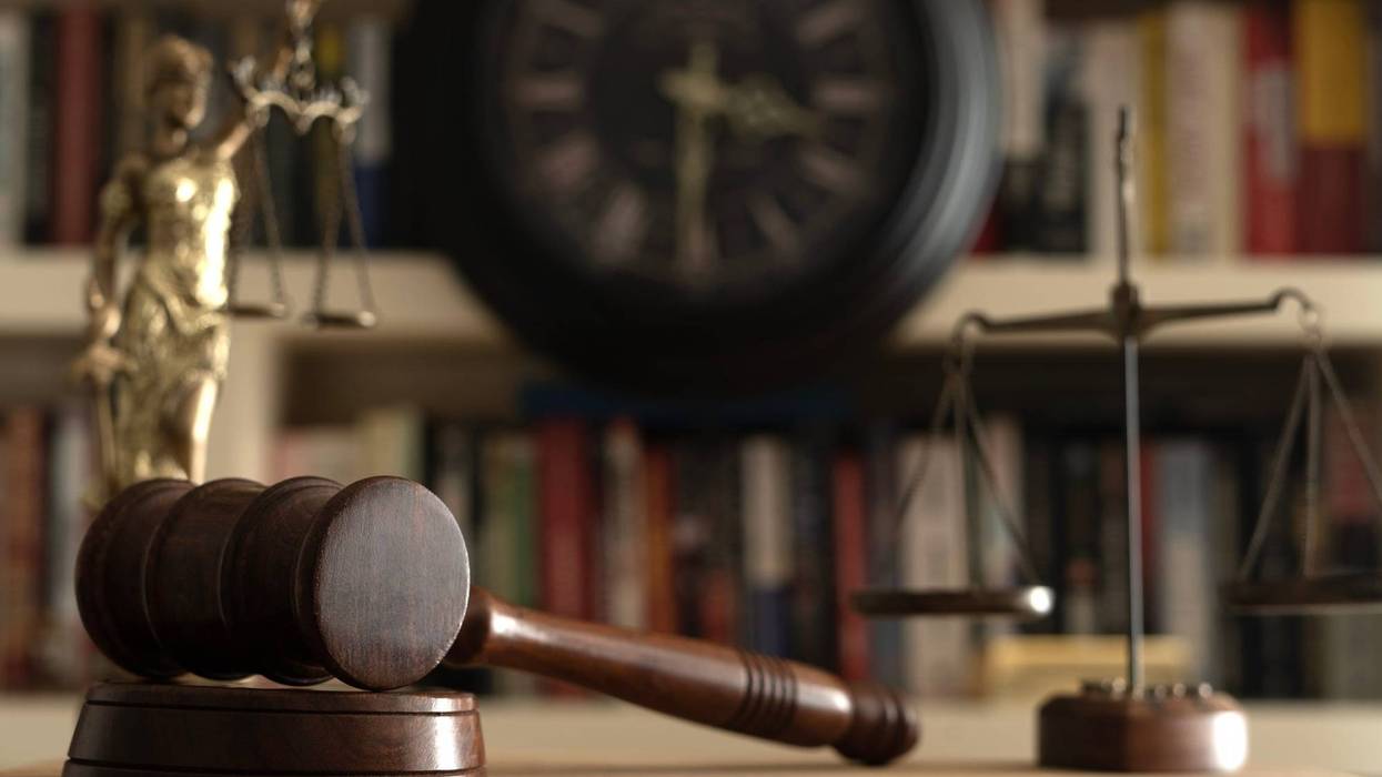 justice and law symbolic objects