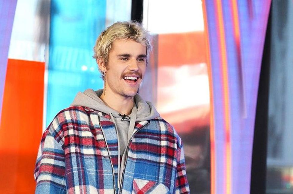 Justin Bieber to perform at the American Music Awards
