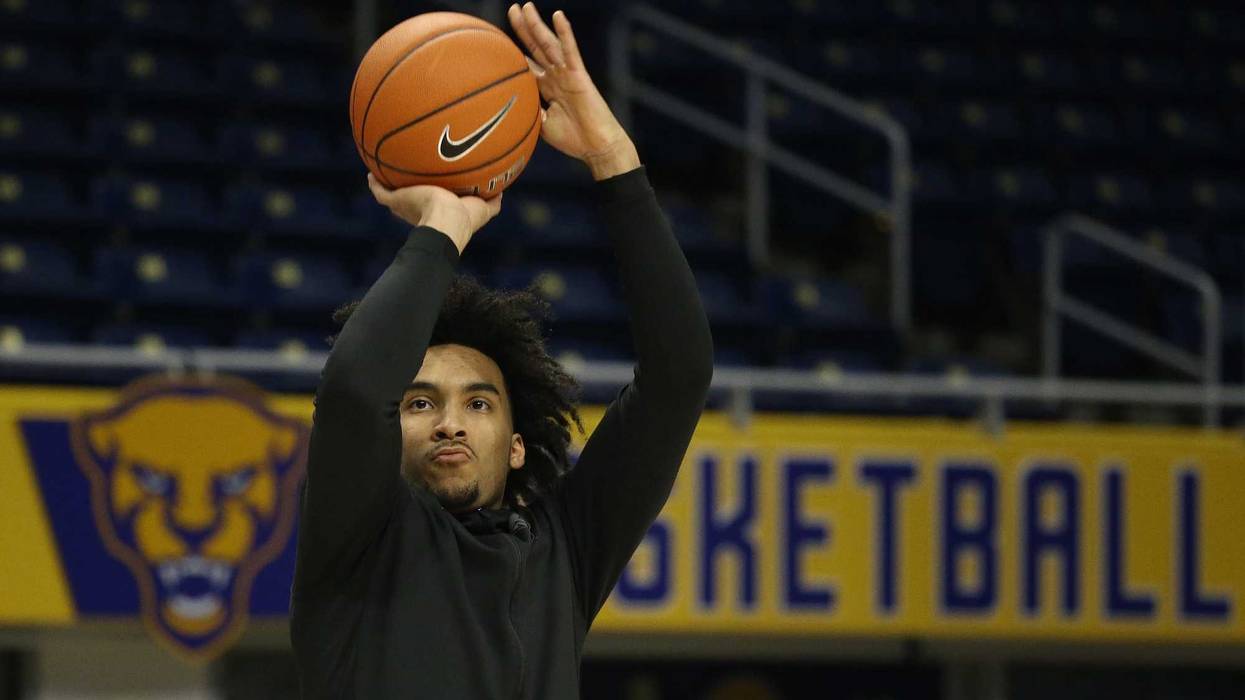 Justin Champagnie during warmups