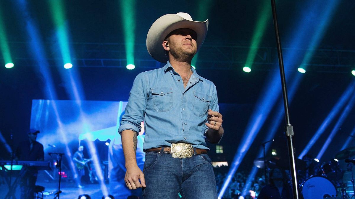 Justin Moore