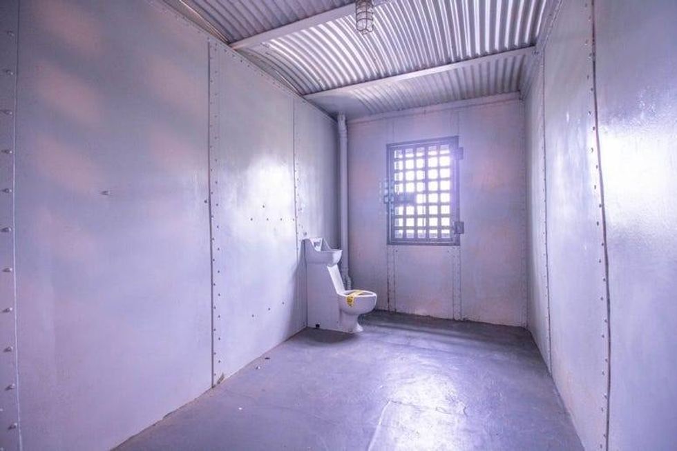 (Justin Radel, House of Brokers)