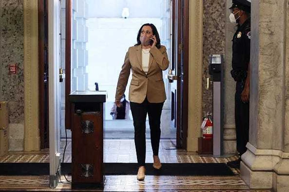 Once Again Democrats Opt For Style Over Substance