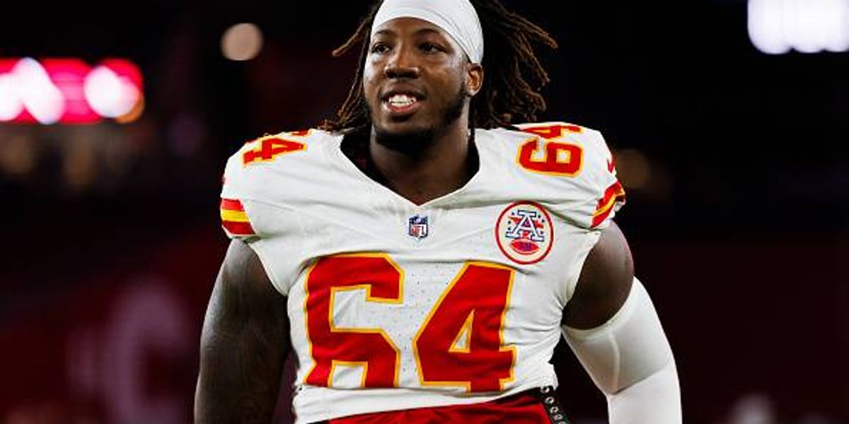 Wanya Morris not just swing tackle, he’s ultimate swing O-lineman